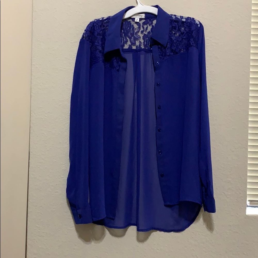 Lacy blue blouse